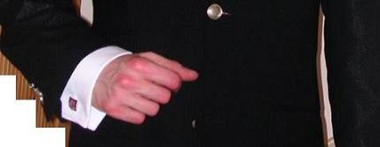 Câștigă accesoriul care definește un bărbat adevărat